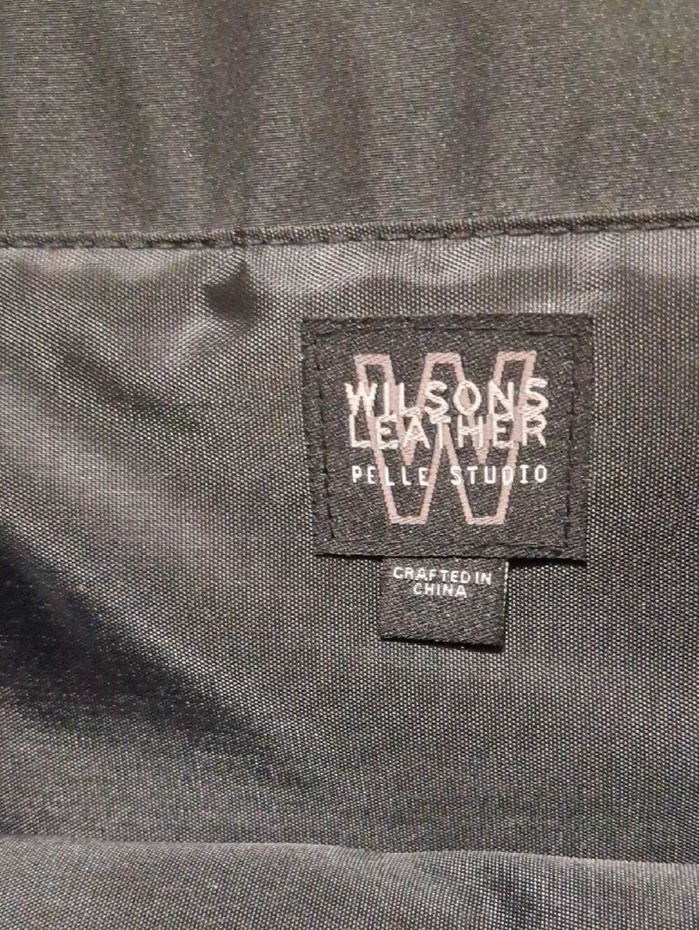 Pelle Studio sleek black